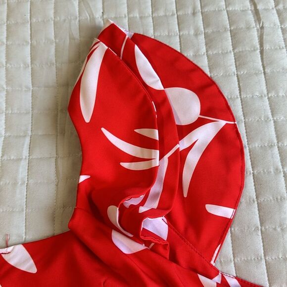 NEW - RED/WHITE LEAF PRINT CROP TOP RUFFLED SLEEVE SZ LARGE - Picture 10 of 11